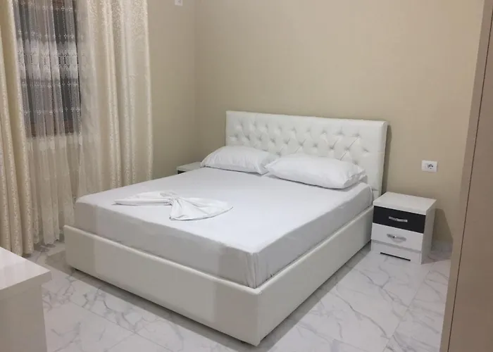 Apartment Ermona Resuli *