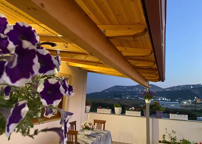 Ermona Resuli Ksamil